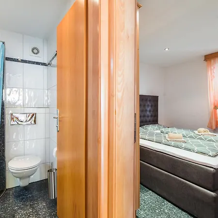 Vivien 3 - Hr-10640-05 By Interhome Appartement Crikvenica